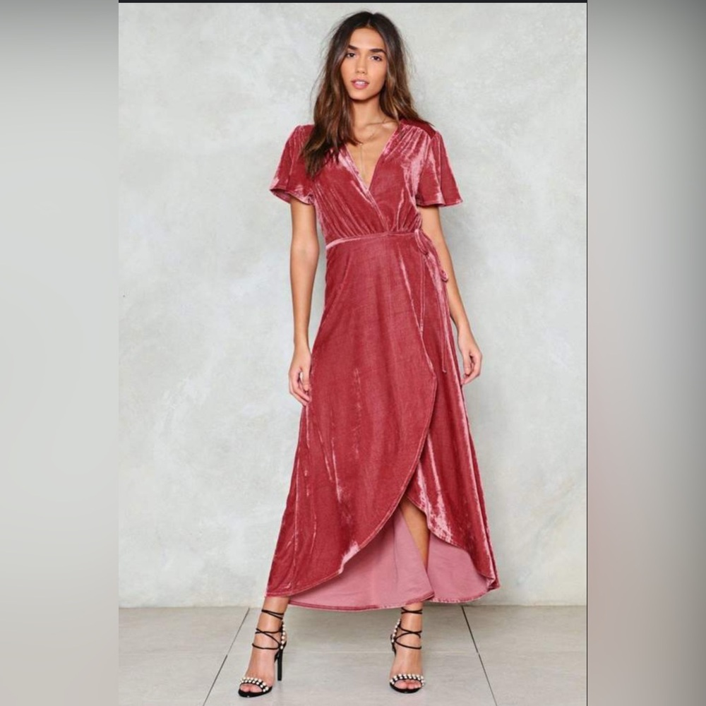 PrettyLittleThing Velvet High Low Dress